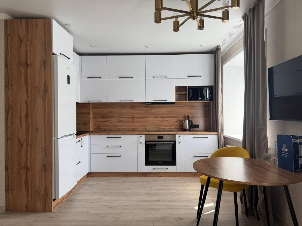 Seven City Apartments Семей Экстерьер фото
