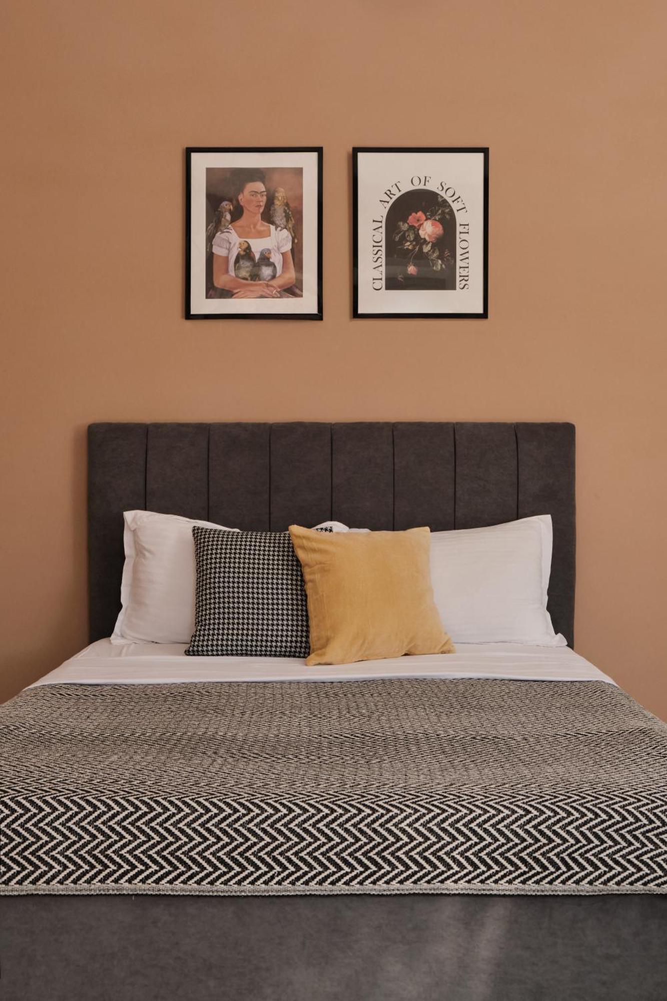 Seven City Apartments Семей Экстерьер фото