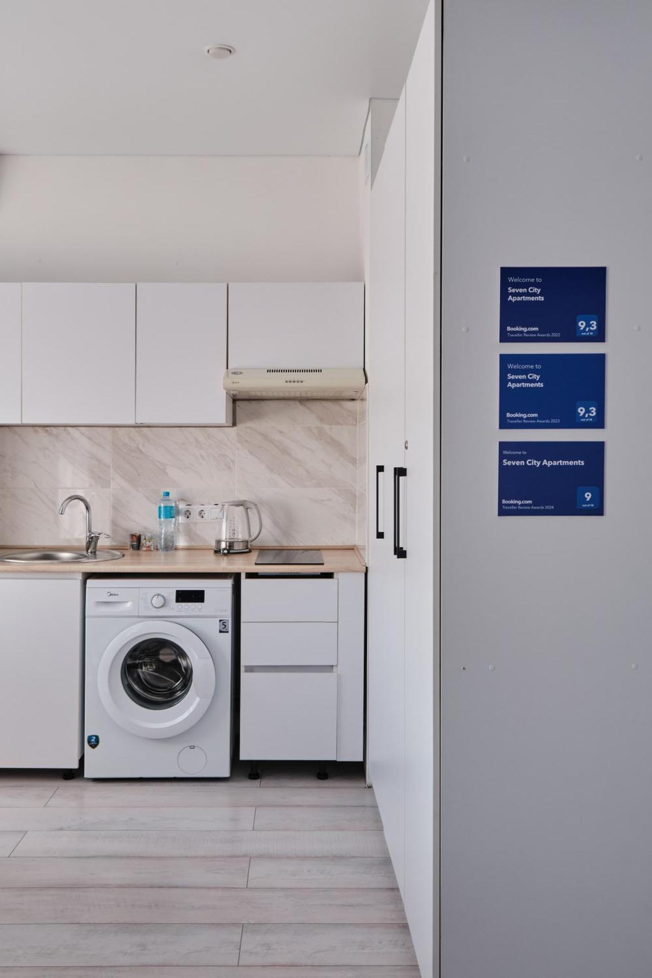 Seven City Apartments Семей Экстерьер фото
