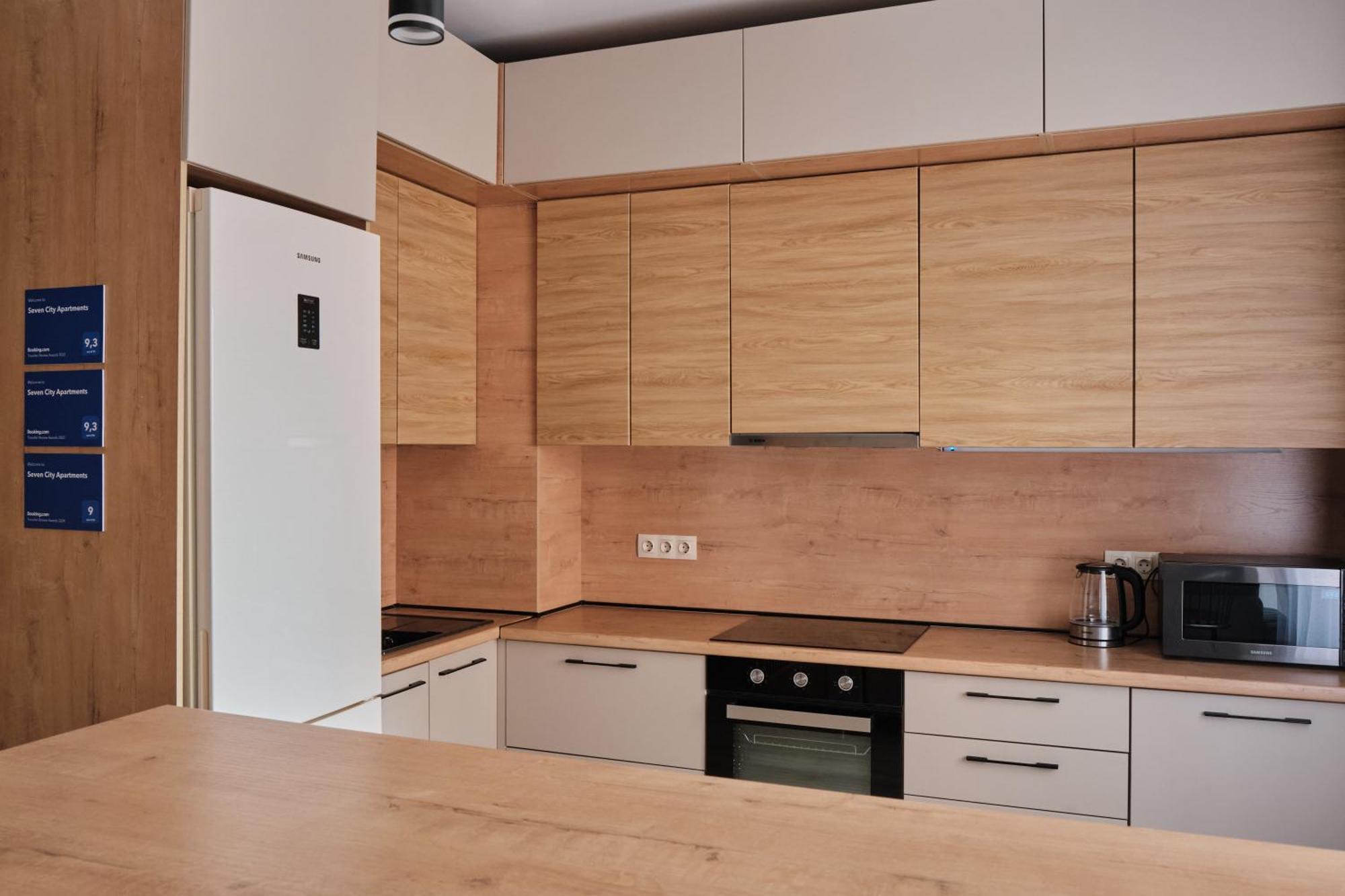 Seven City Apartments Семей Экстерьер фото