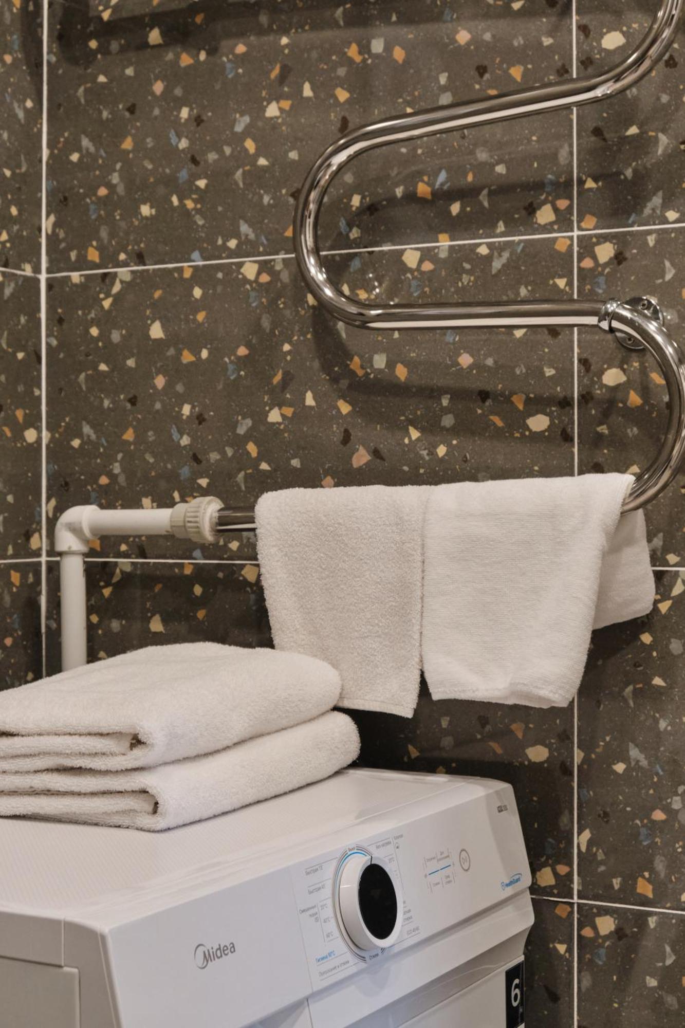 Seven City Apartments Семей Экстерьер фото